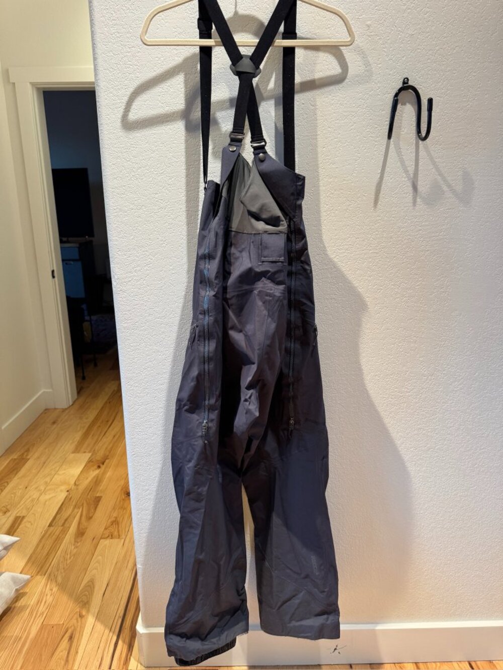 Patagonia PowSlayer GORE-TEX Pro Ski Bibs XL Storm Blue - Picture 4 of 11